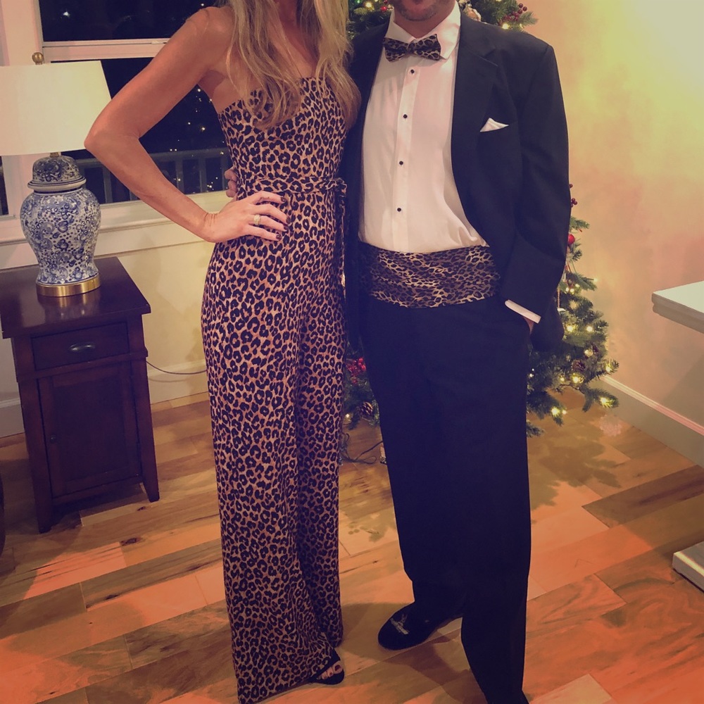 Beautiful Size 0 LIKELY leopard print jumpsuit